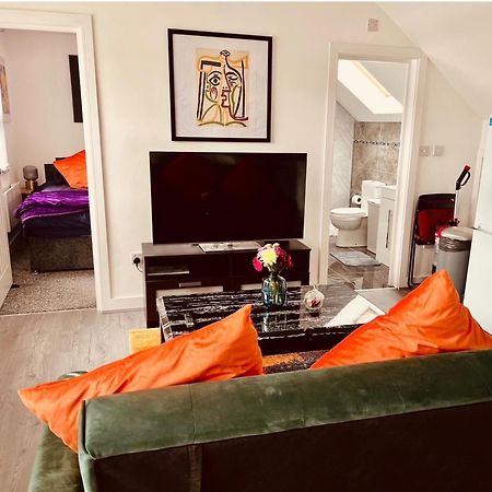 Cool Top Floor Apartment Very Near Birmingham Centre Esterno foto