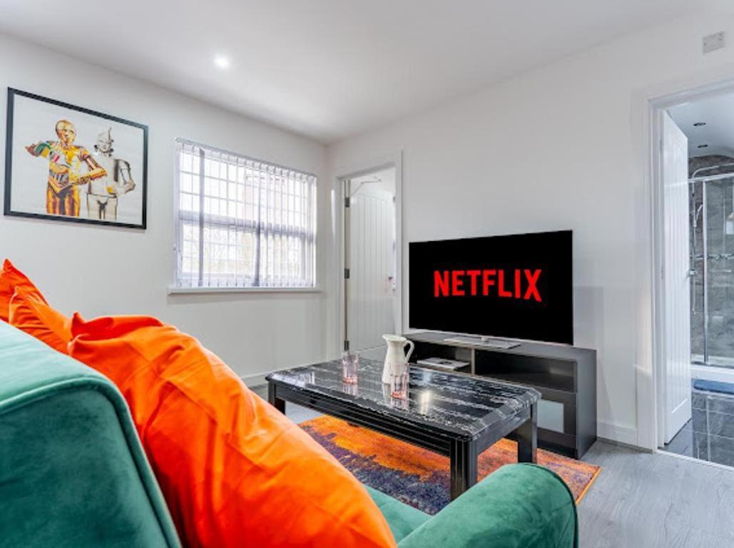 Cool Top Floor Apartment Very Near Birmingham Centre Esterno foto