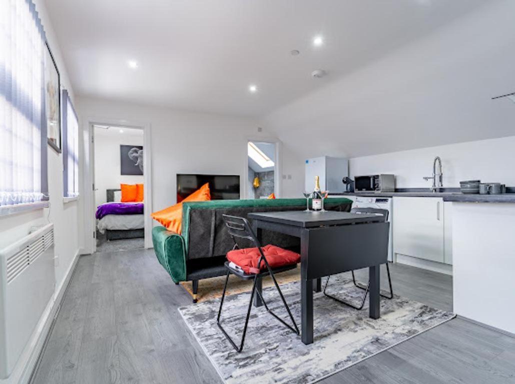 Cool Top Floor Apartment Very Near Birmingham Centre Esterno foto